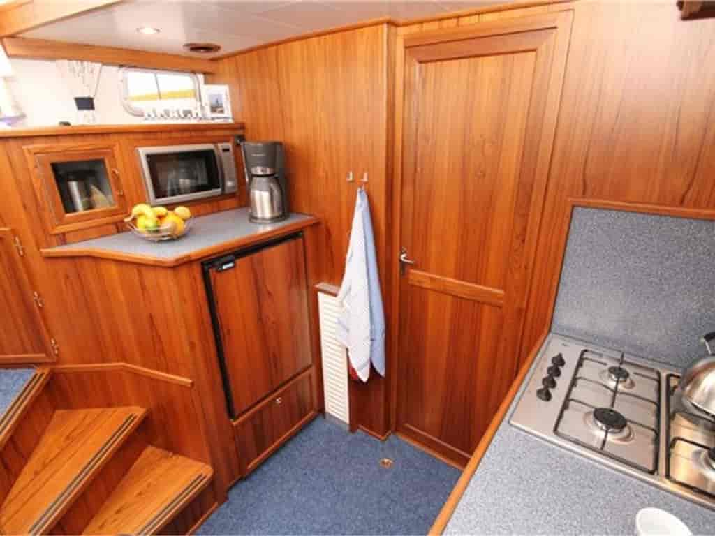 Boat picture 4