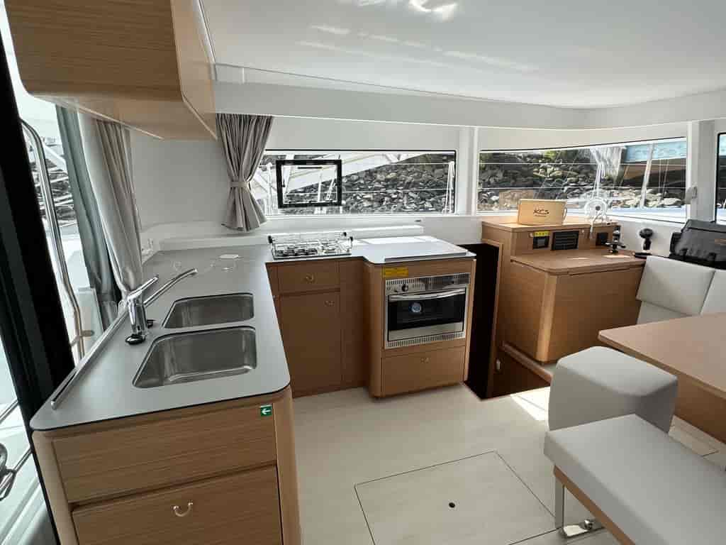 Boat picture 2