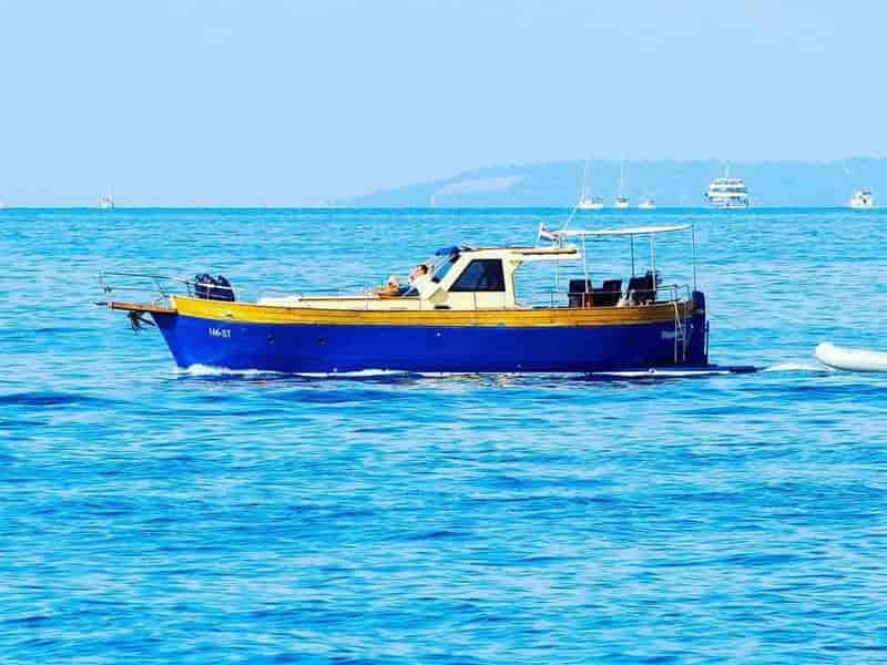 Boat picture 1