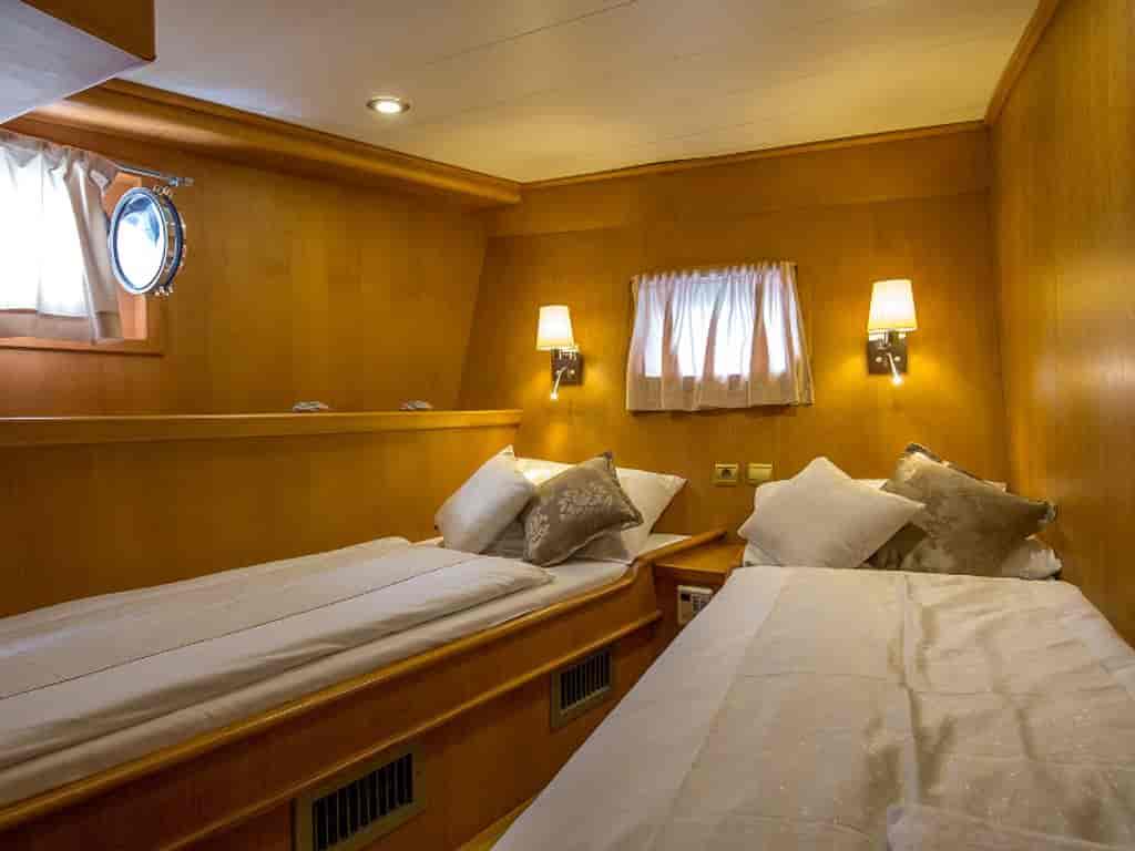 Boat picture 20