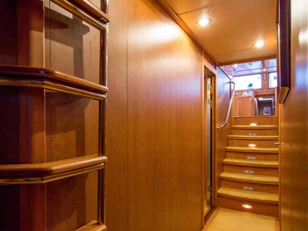 Boat picture 37