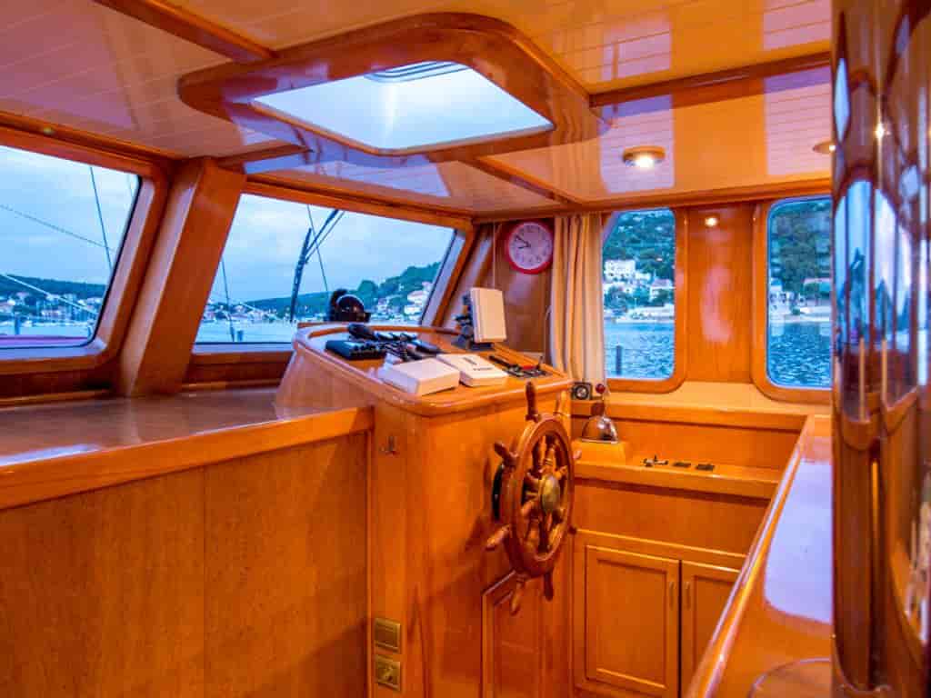 Boat picture 6