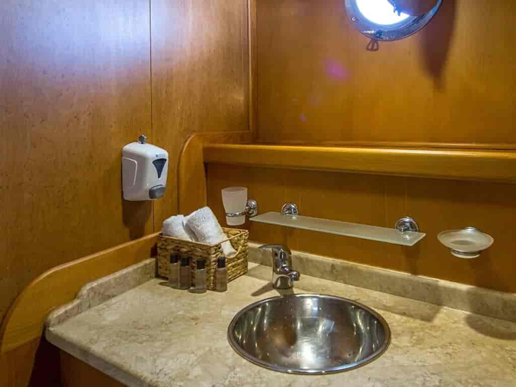 Boat picture 90