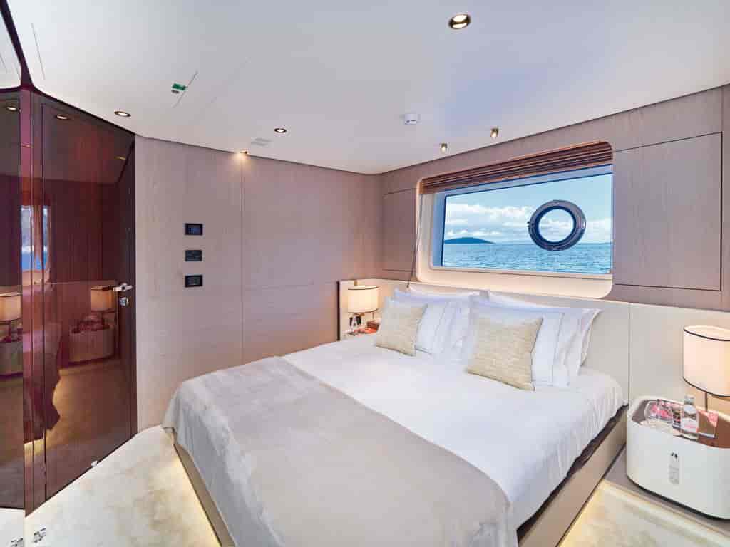 Boat picture 14