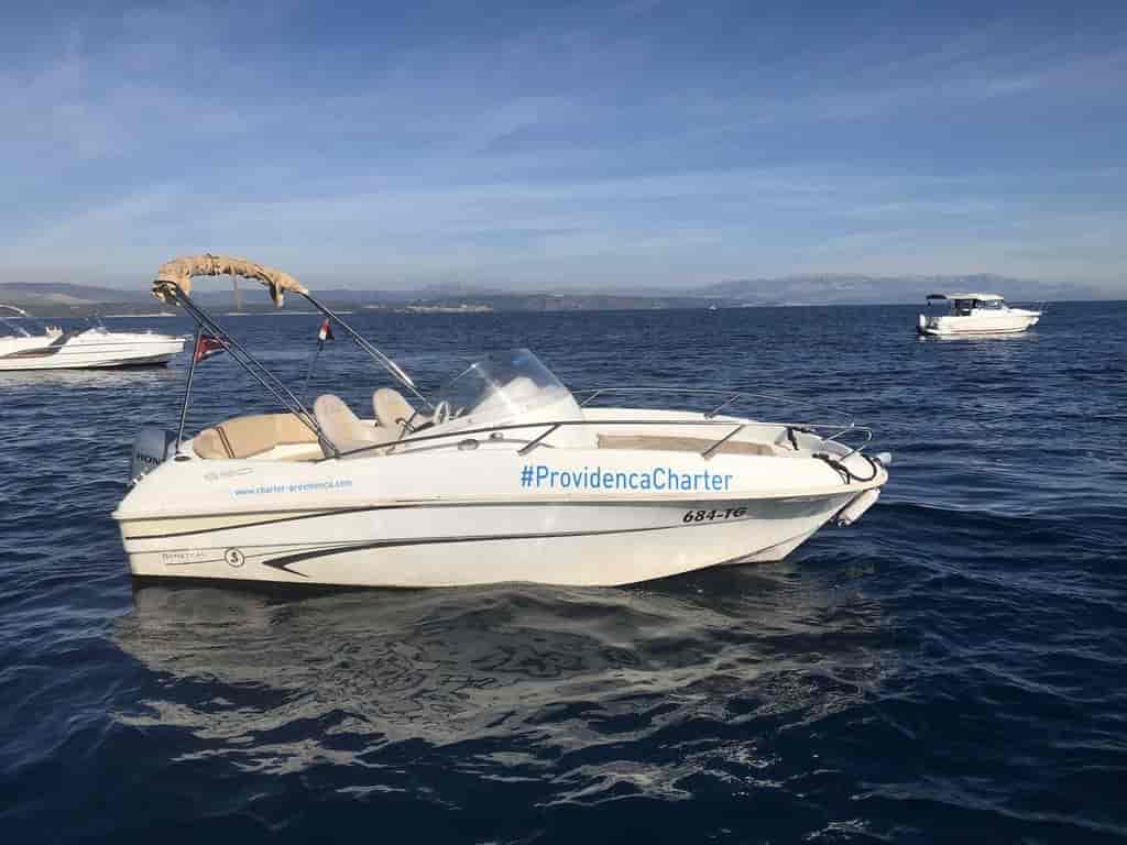 Photo 5 of Benetau Flyer 550 Sun Deck