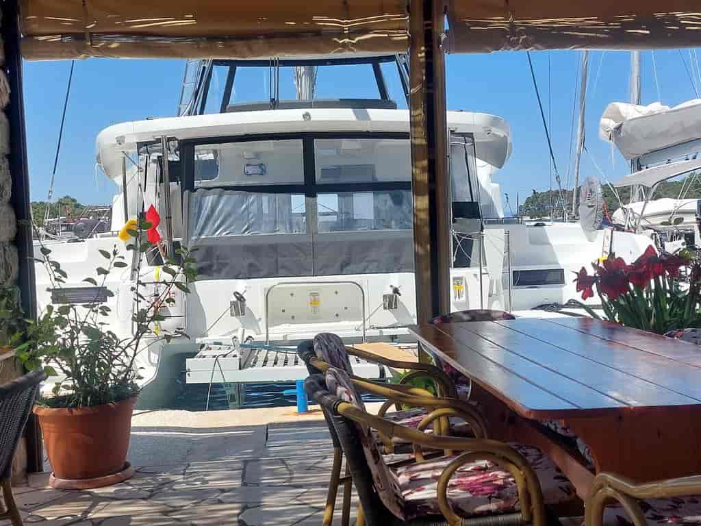 Boat picture 9