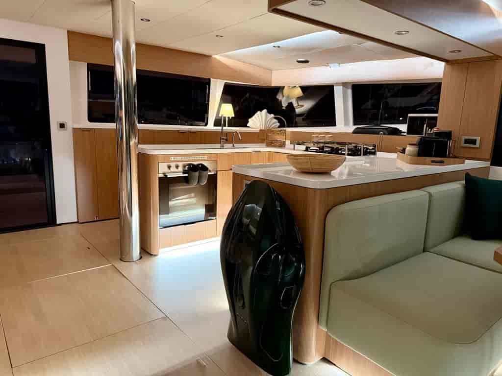 Boat picture 17