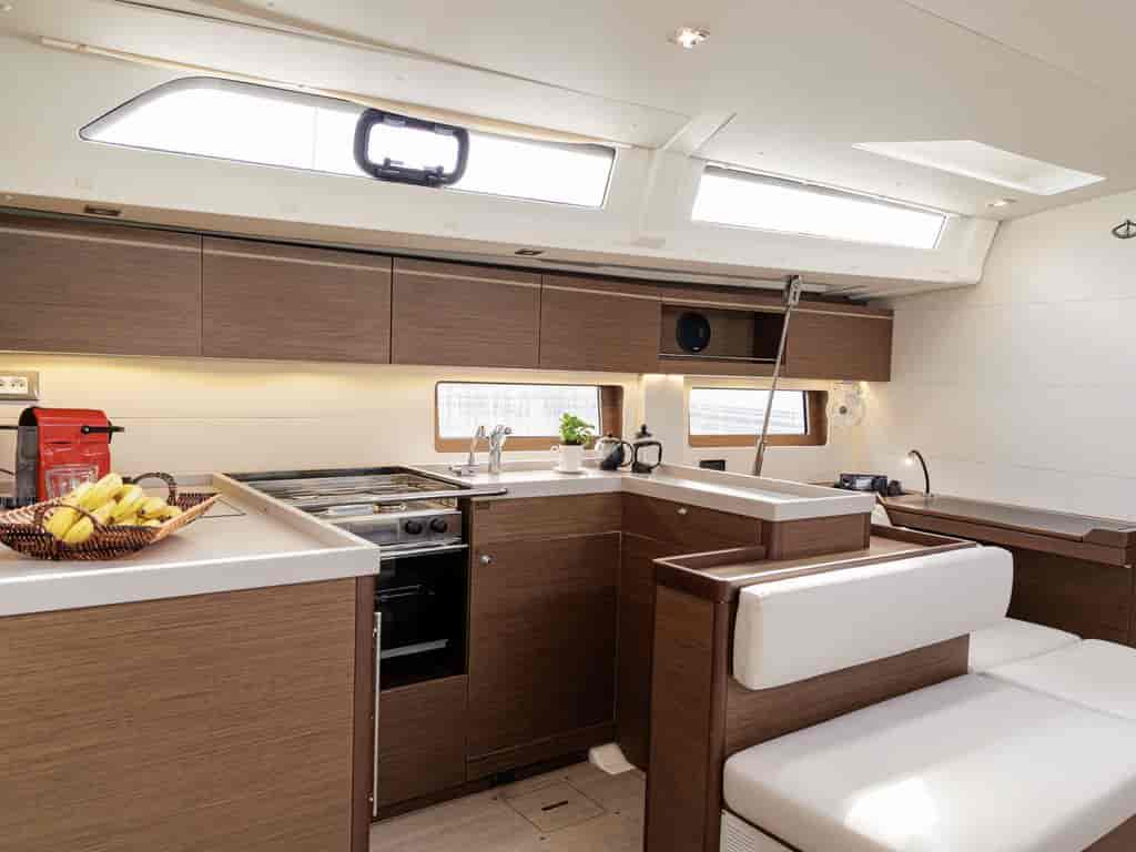 Boat picture 13