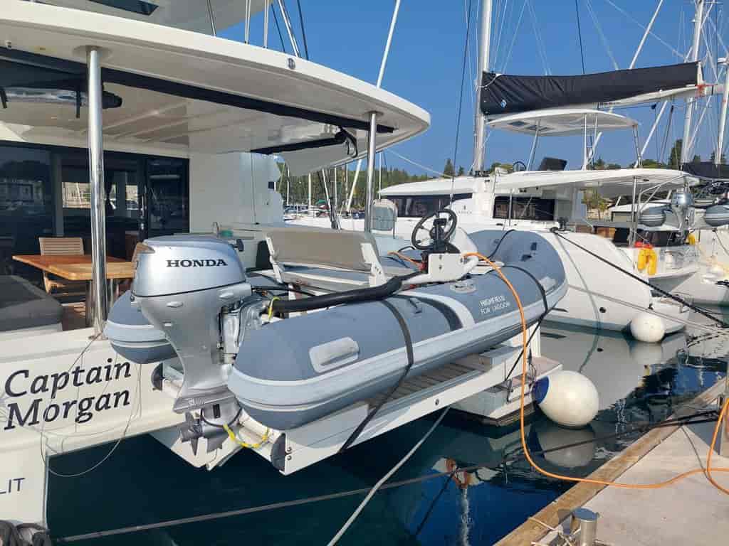 Boat picture 18