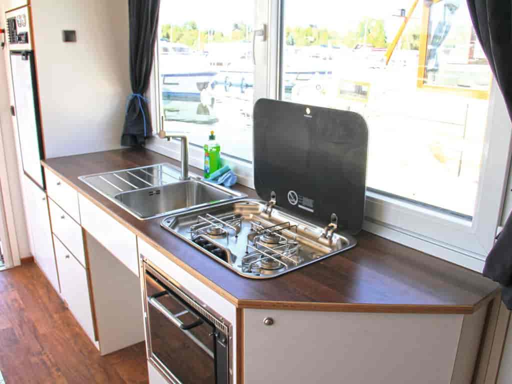 Boat picture 18