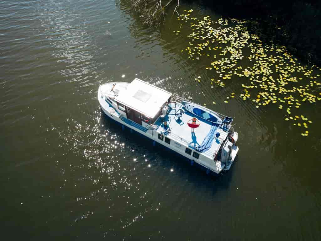 Boat picture 16
