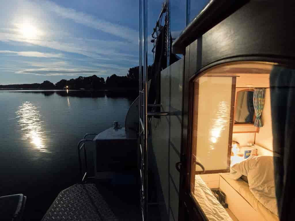 Boat picture 18