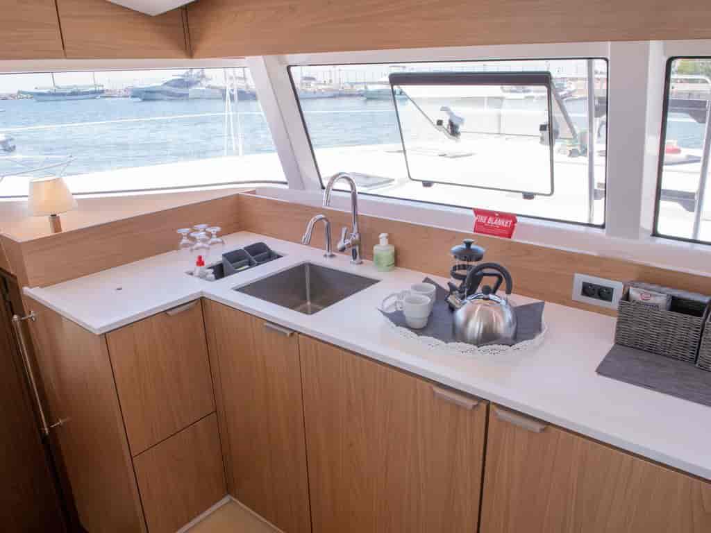 Boat picture 10