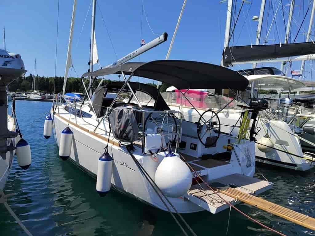 Boat picture 9
