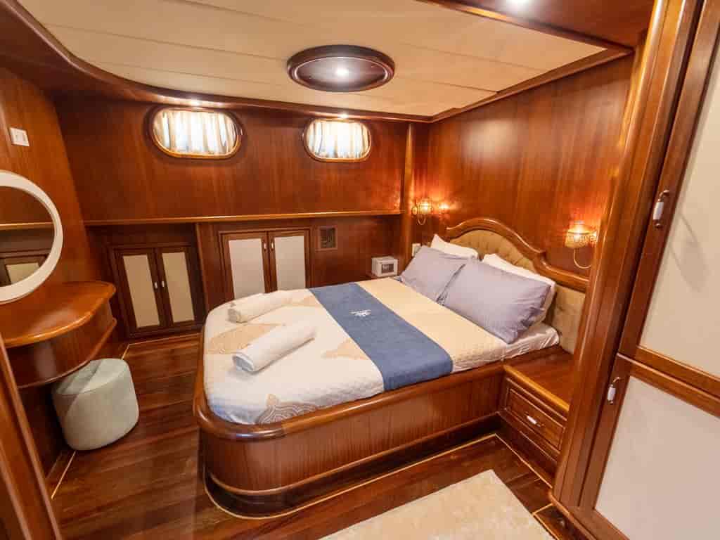 Boat picture 17