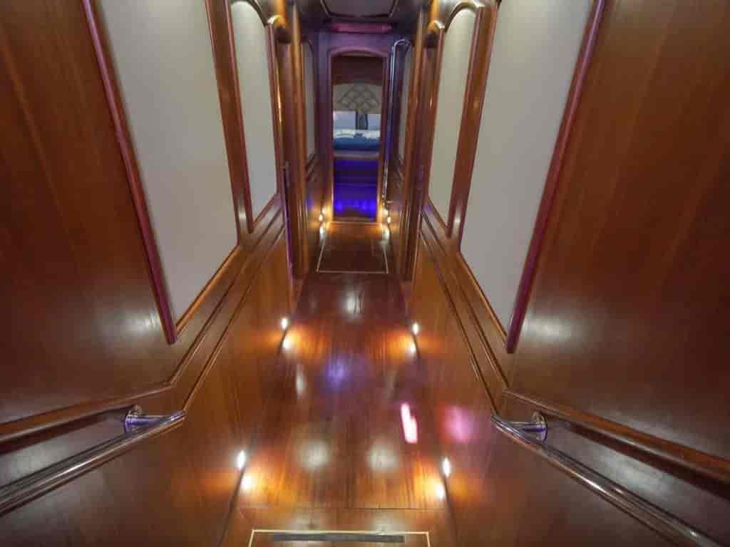 Boat picture 4