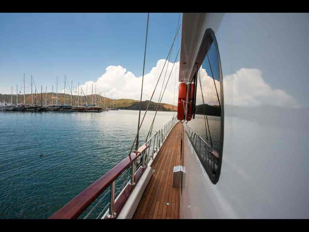 Boat picture 24
