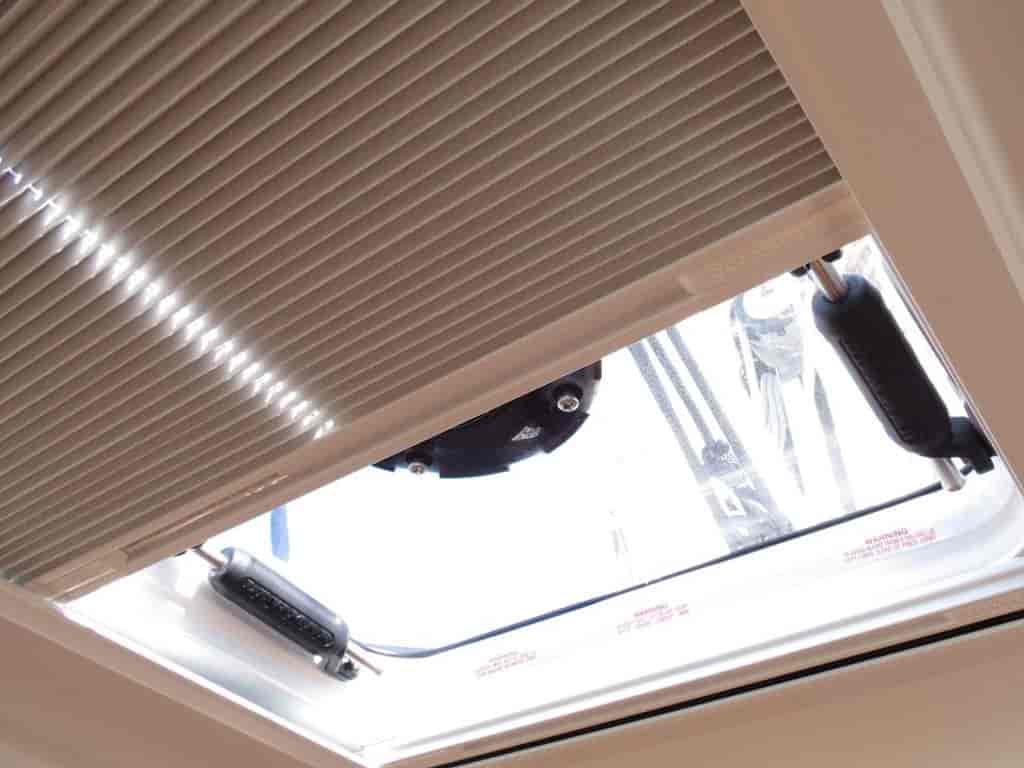 Boat picture 17