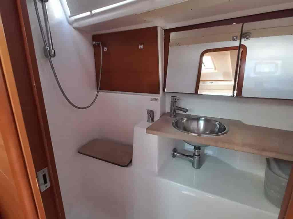 Boat picture 16