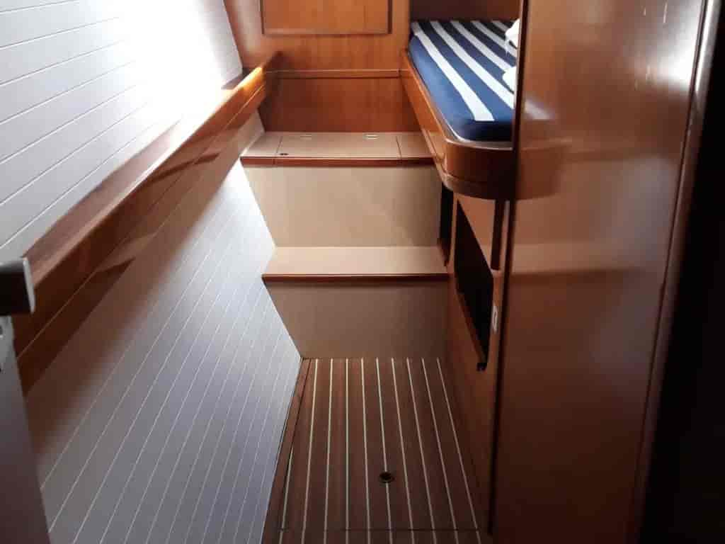 Boat picture 9