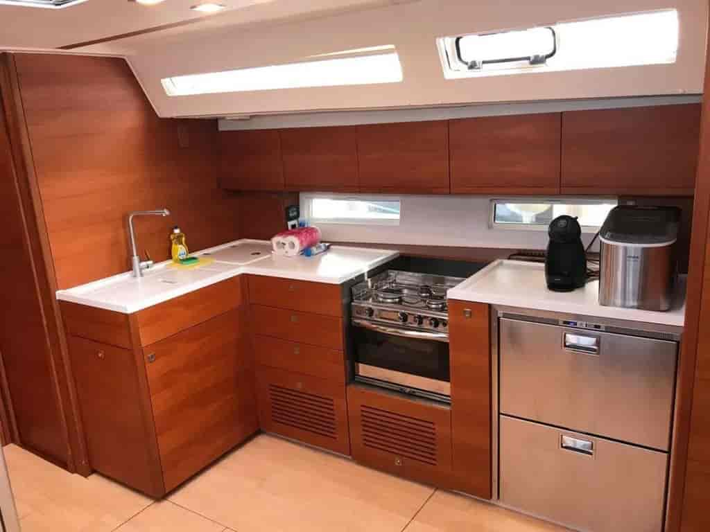 Boat picture 16
