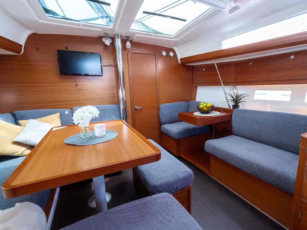 Boat picture 13
