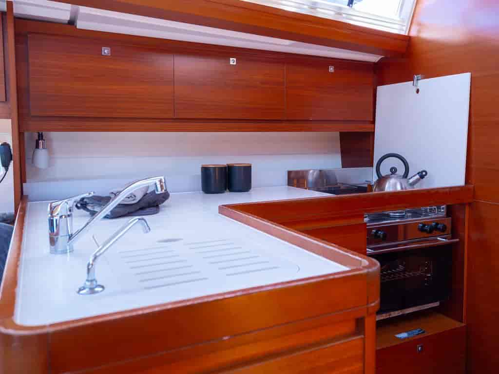 Boat picture 14
