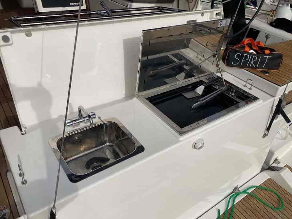 Boat picture 9