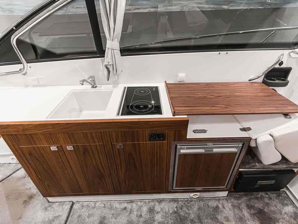 Boat picture 17
