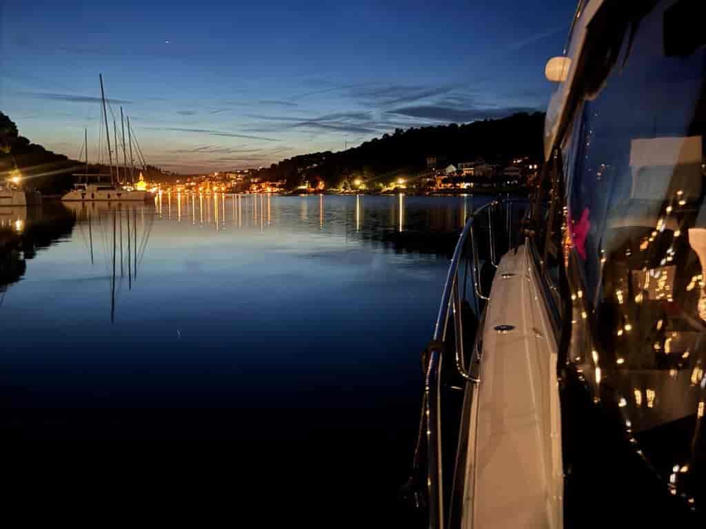 Boat picture 30