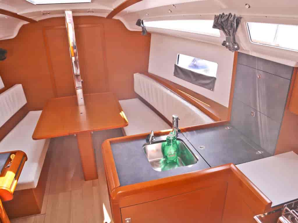 Boat picture 13