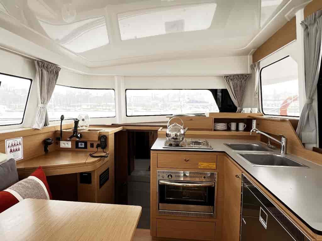 Boat picture 19