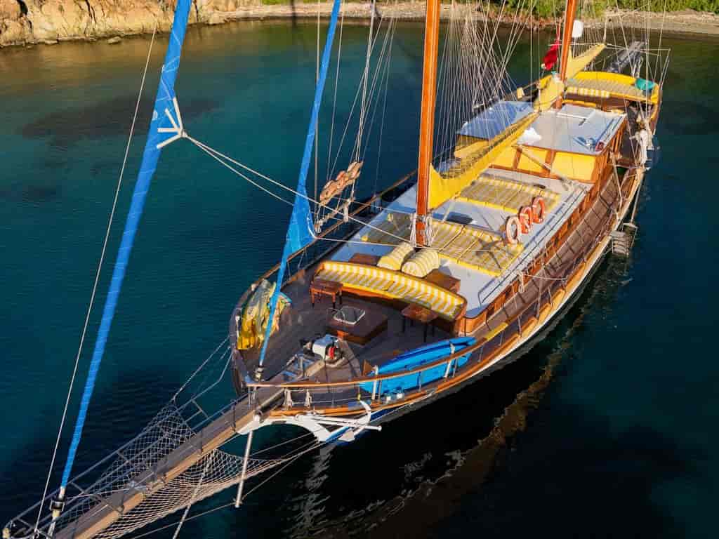 Boat picture 17