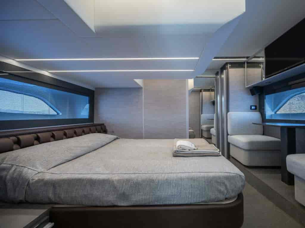 Boat picture 13