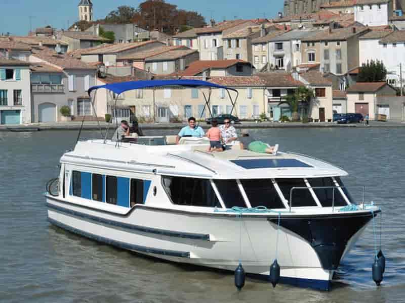 Boat picture 1