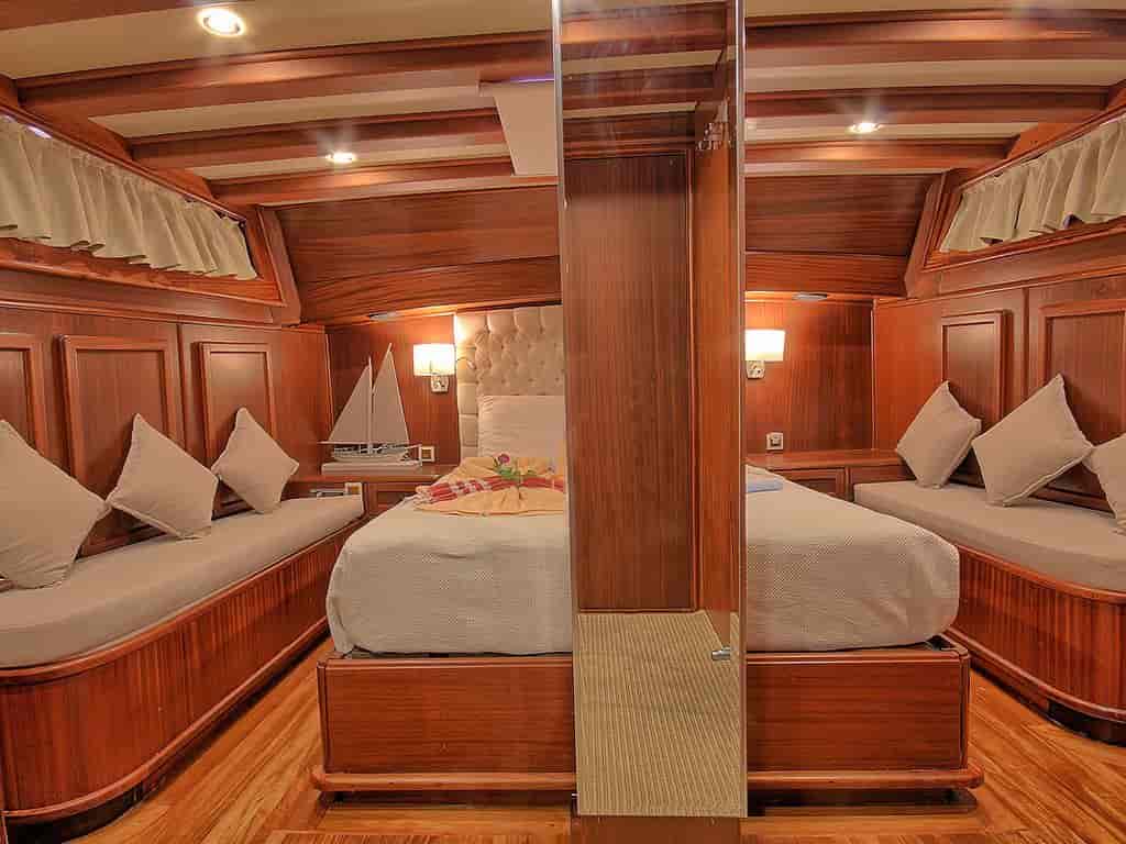 Boat picture 23