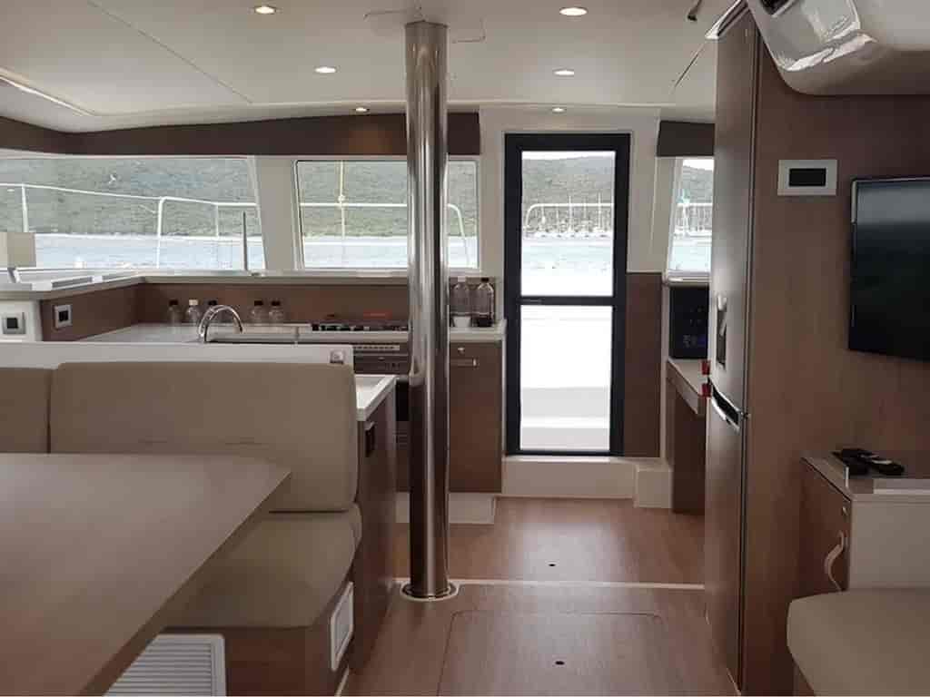 Boat picture 24