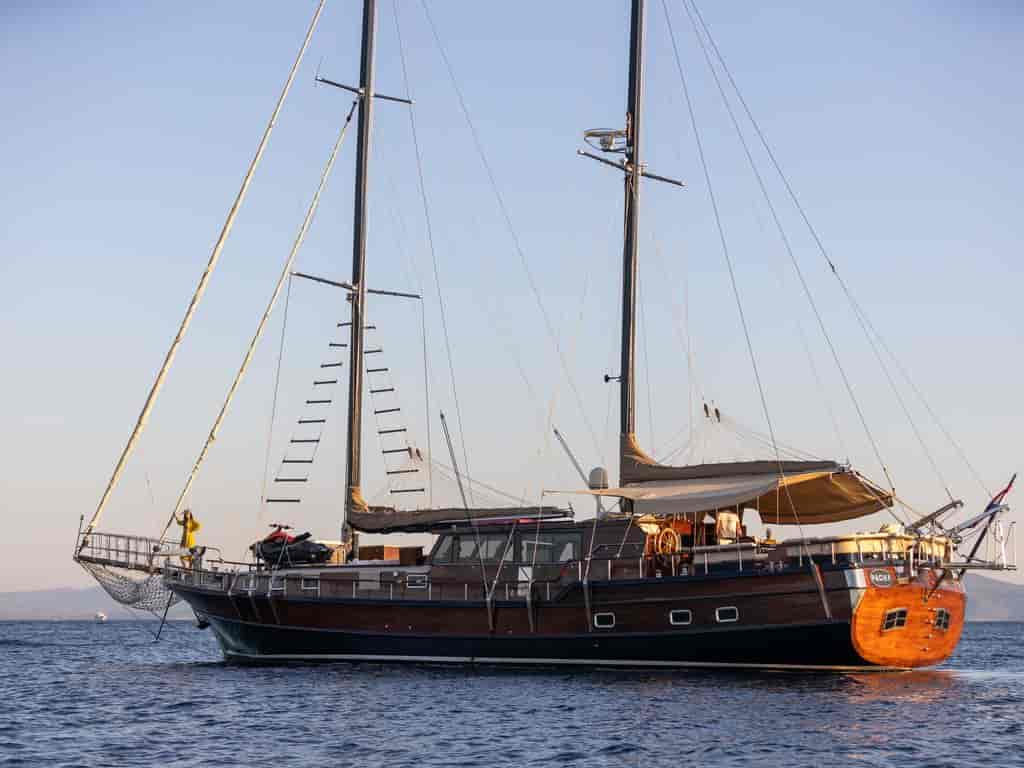 Boat picture 24