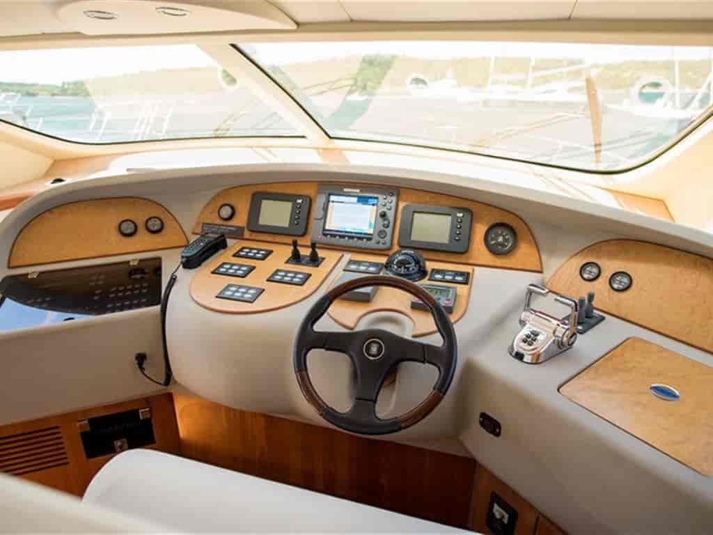 Boat picture 17