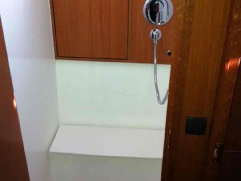 Boat picture 9
