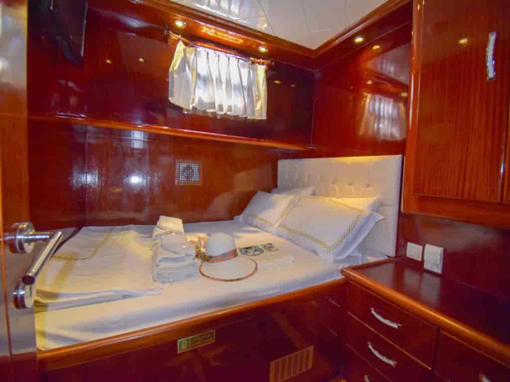 Boat picture 7
