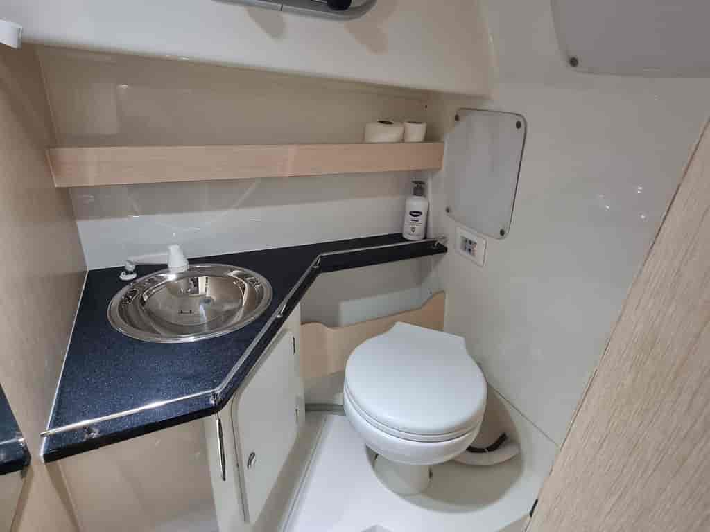 Boat picture 9
