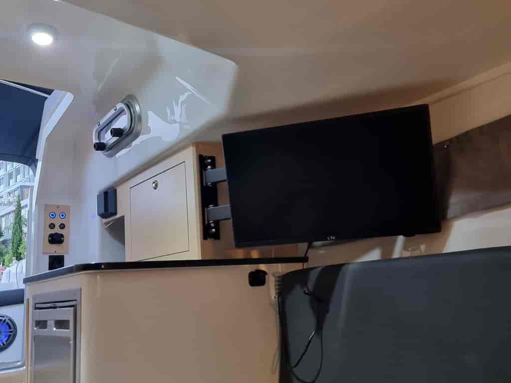 Boat picture 10