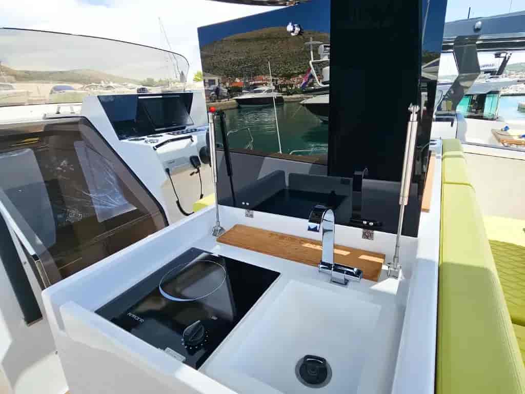 Boat picture 15