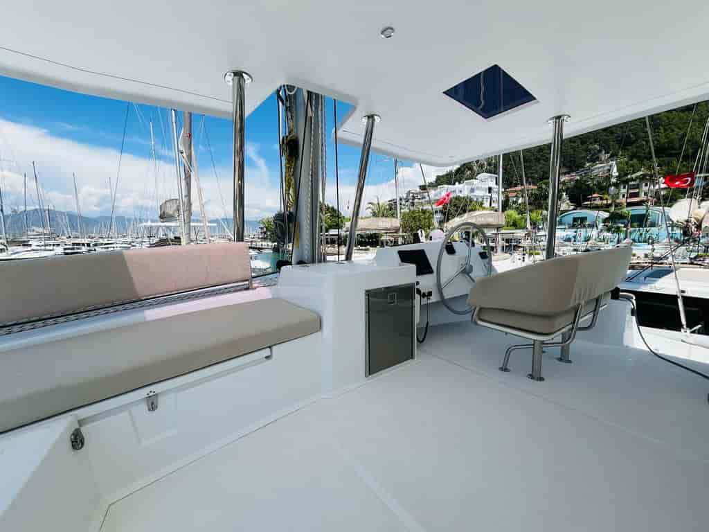 Boat picture 16