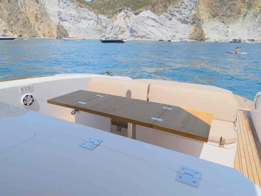 Boat picture 9