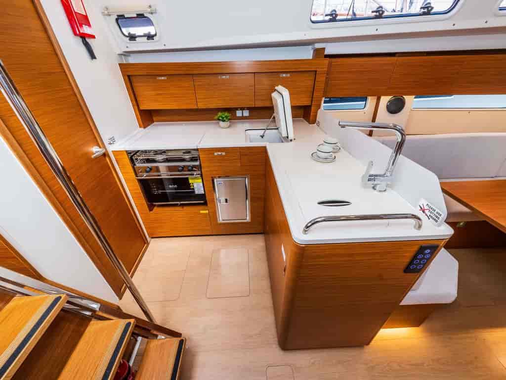 Boat picture 14