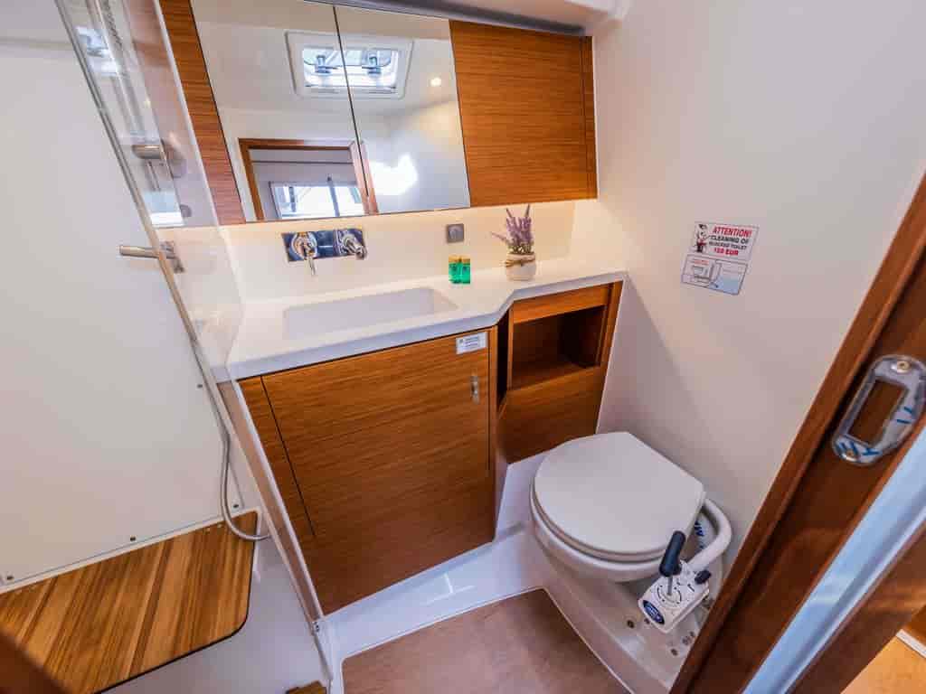 Boat picture 16