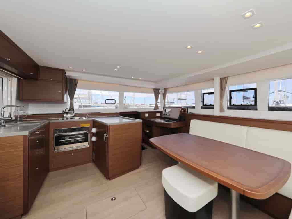 Boat picture 10