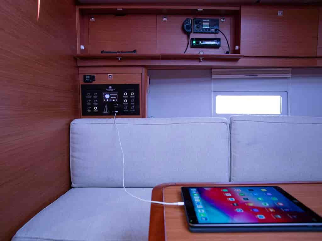 Boat picture 9